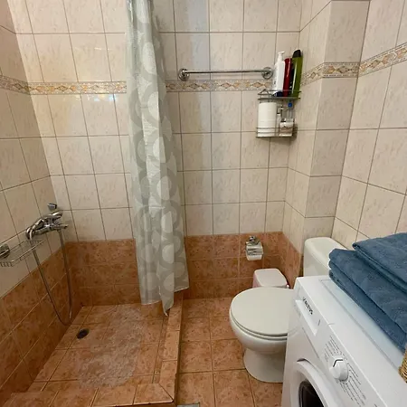 September Of شقة *